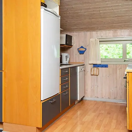 Two-bedroom In Oksbol 10